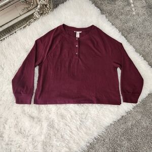 Victoria's Secret Waffle Knit Long Sleeve top. Size Medium. New without tags.